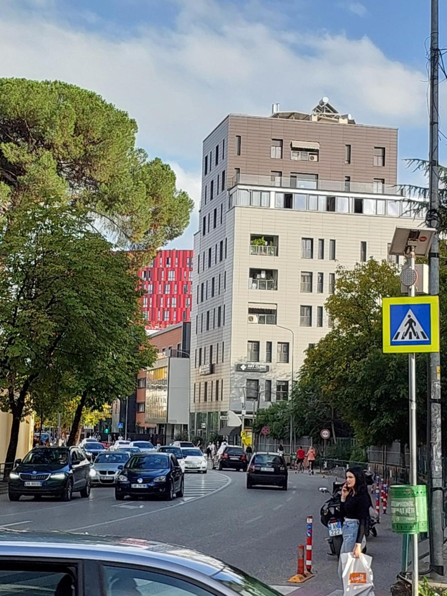 A'Studio Apartment Tiranë Luaran gambar